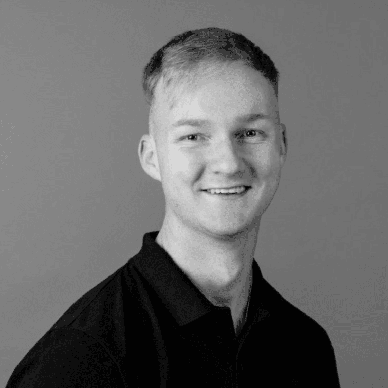 Lachlann Ross, Founding AE